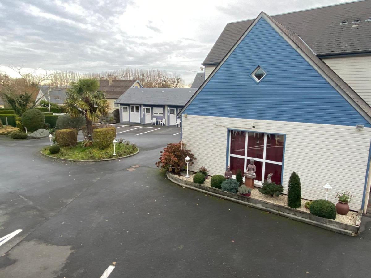Contact - Les Bleuets & La Riviere-Saint-Sauveur