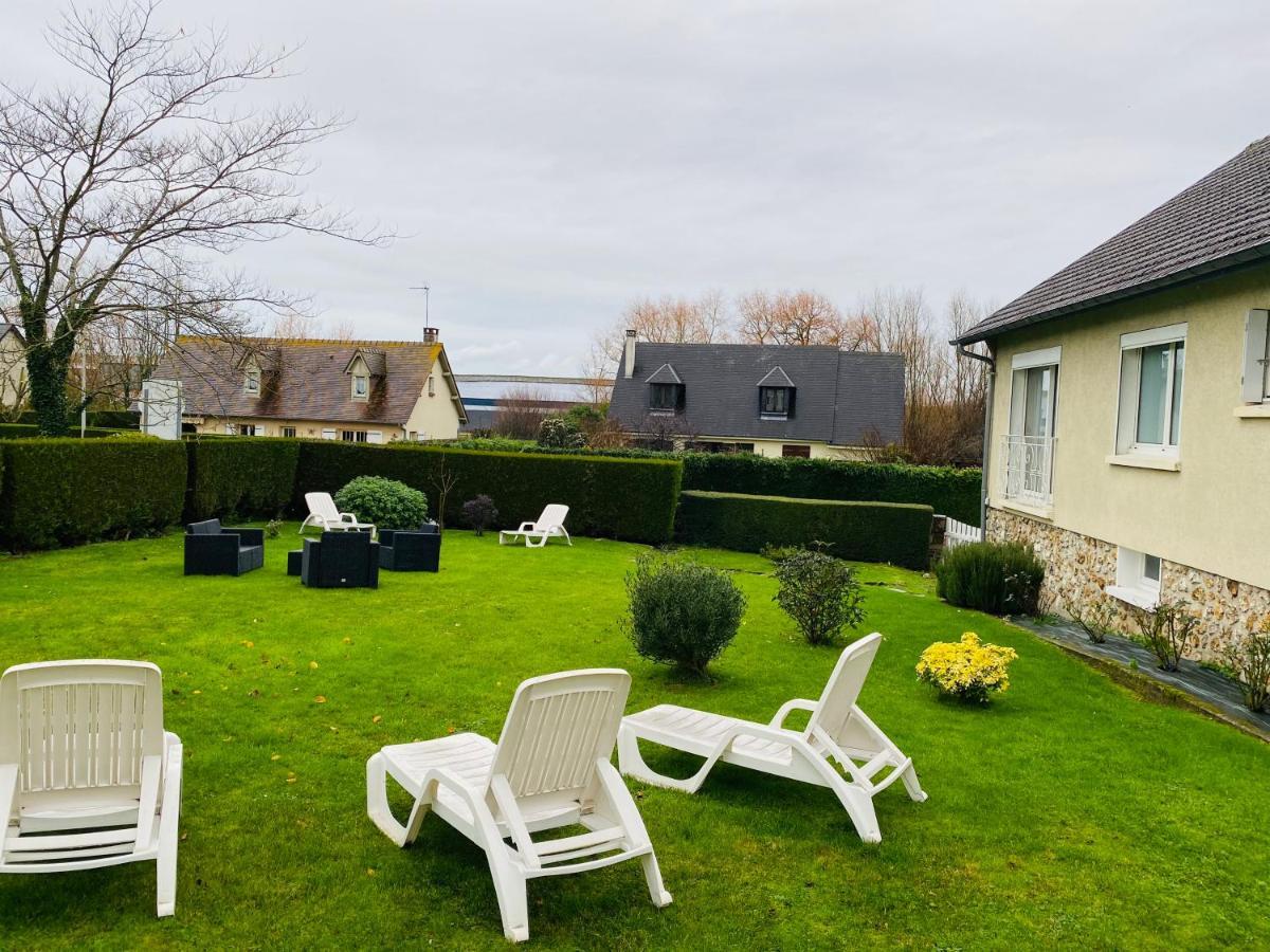 Contact - Les Bleuets & 3* La Riviere-Saint-Sauveur
