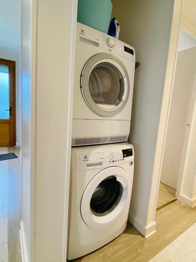 Contact - Les Bleuets & Hotel La Riviere-Saint-Sauveur